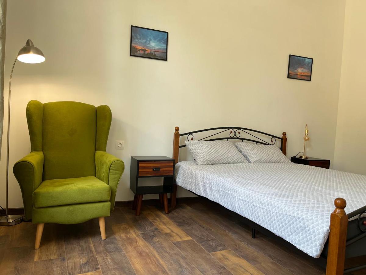 Prista Guest Rooms Ruse Exterior foto